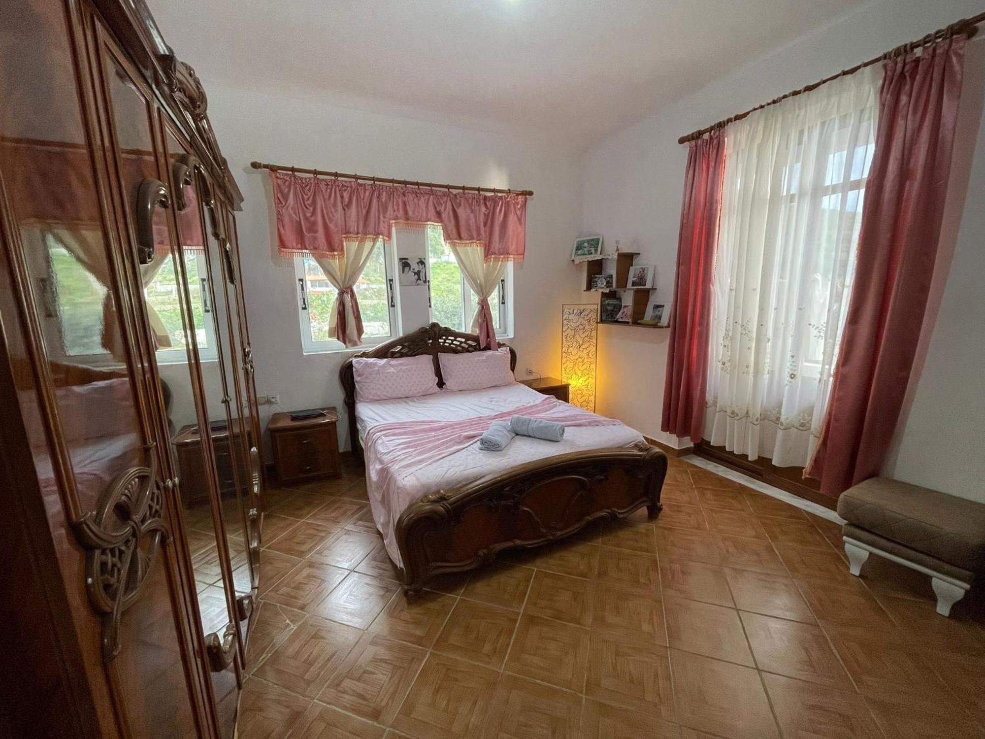 Piqeras Relax Guest House Dış mekan fotoğraf