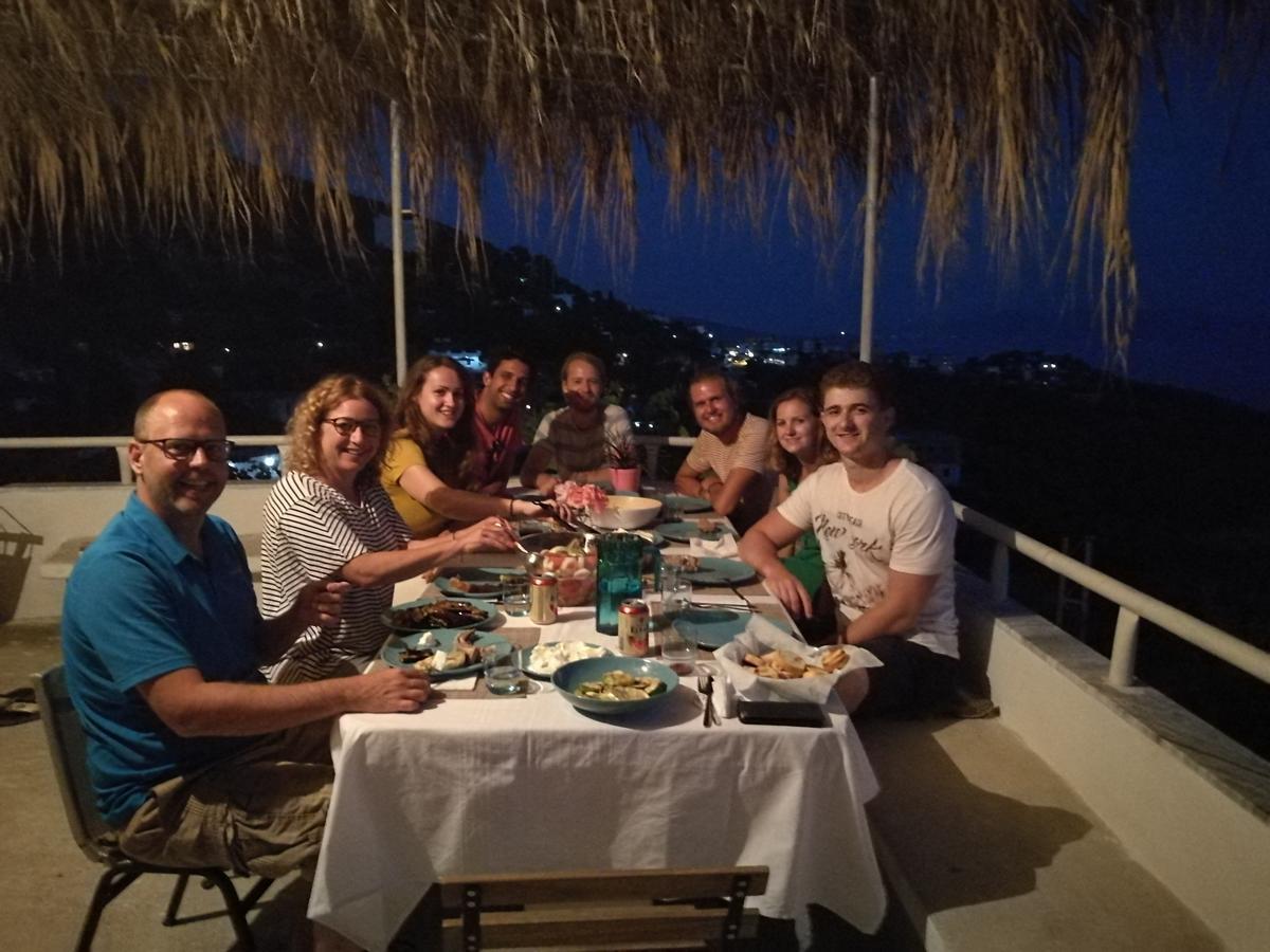 Piqeras Relax Guest House Dış mekan fotoğraf
