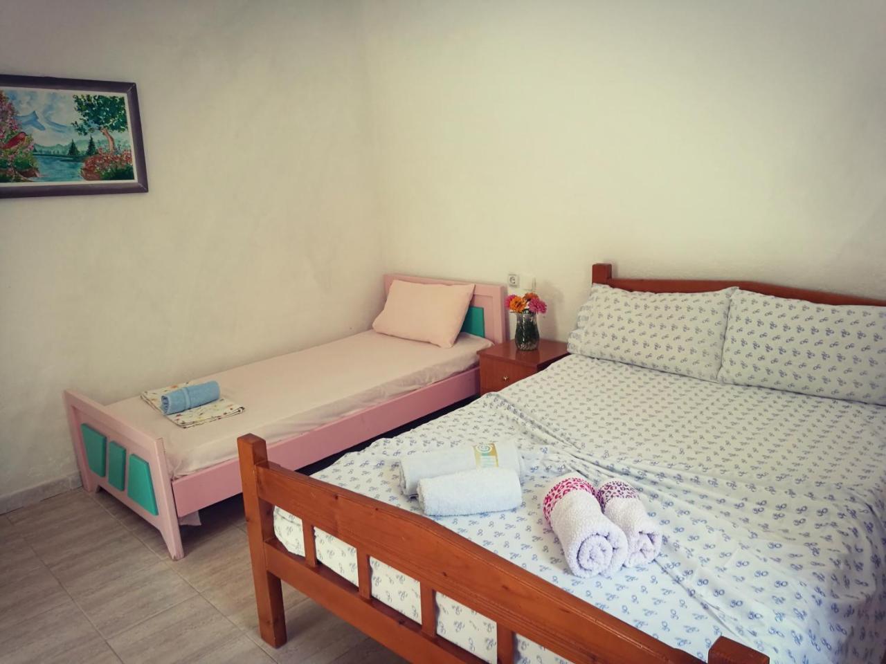 Piqeras Relax Guest House Dış mekan fotoğraf
